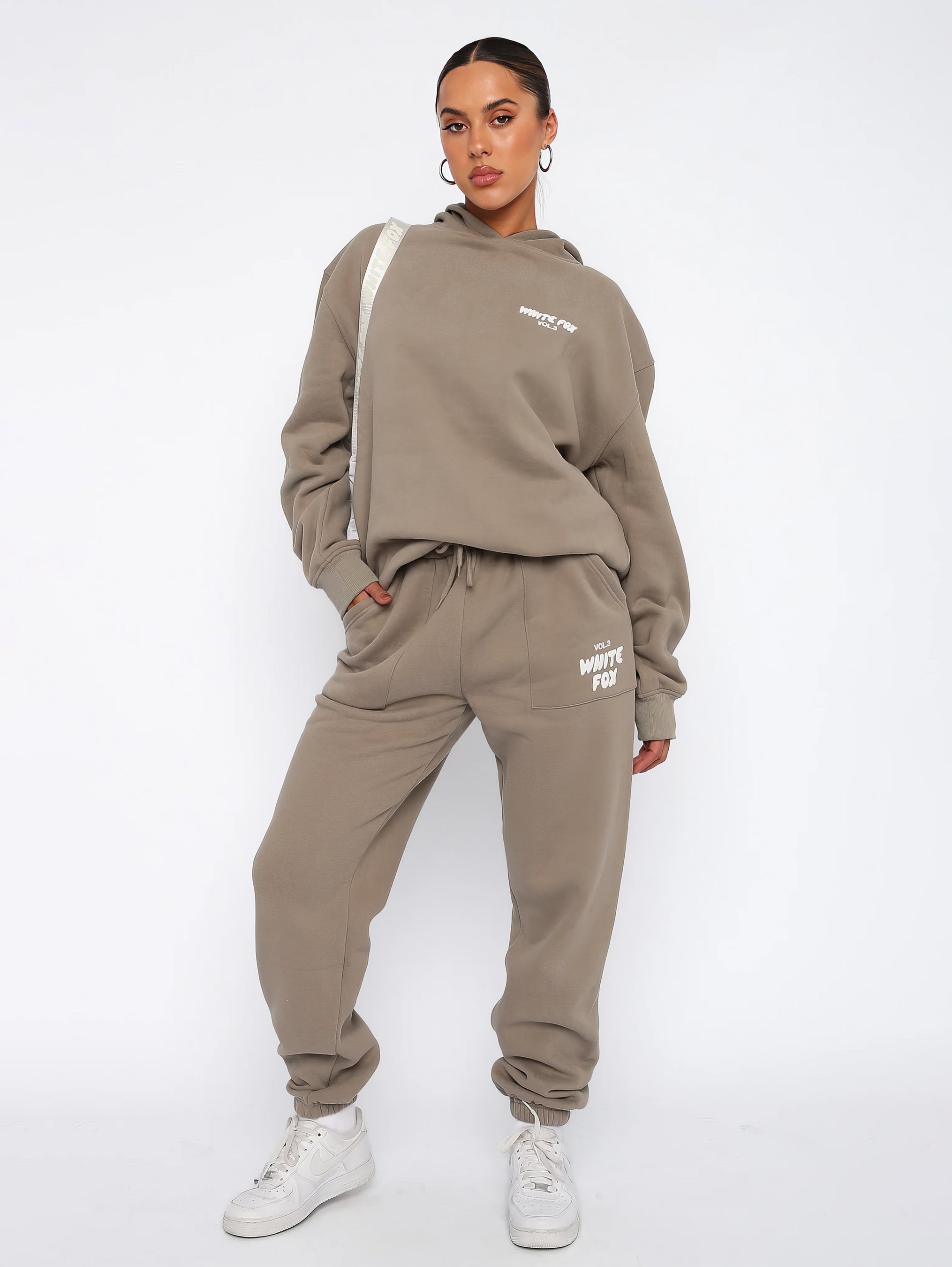 Survêtement Femme Zoë – Ensemble Sport Chic & Confortable Toute Saison
