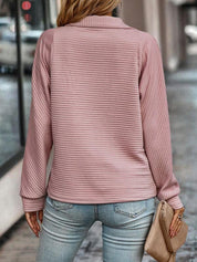 Pull demi-zip côtelé femme — coupe relaxée & manches longues