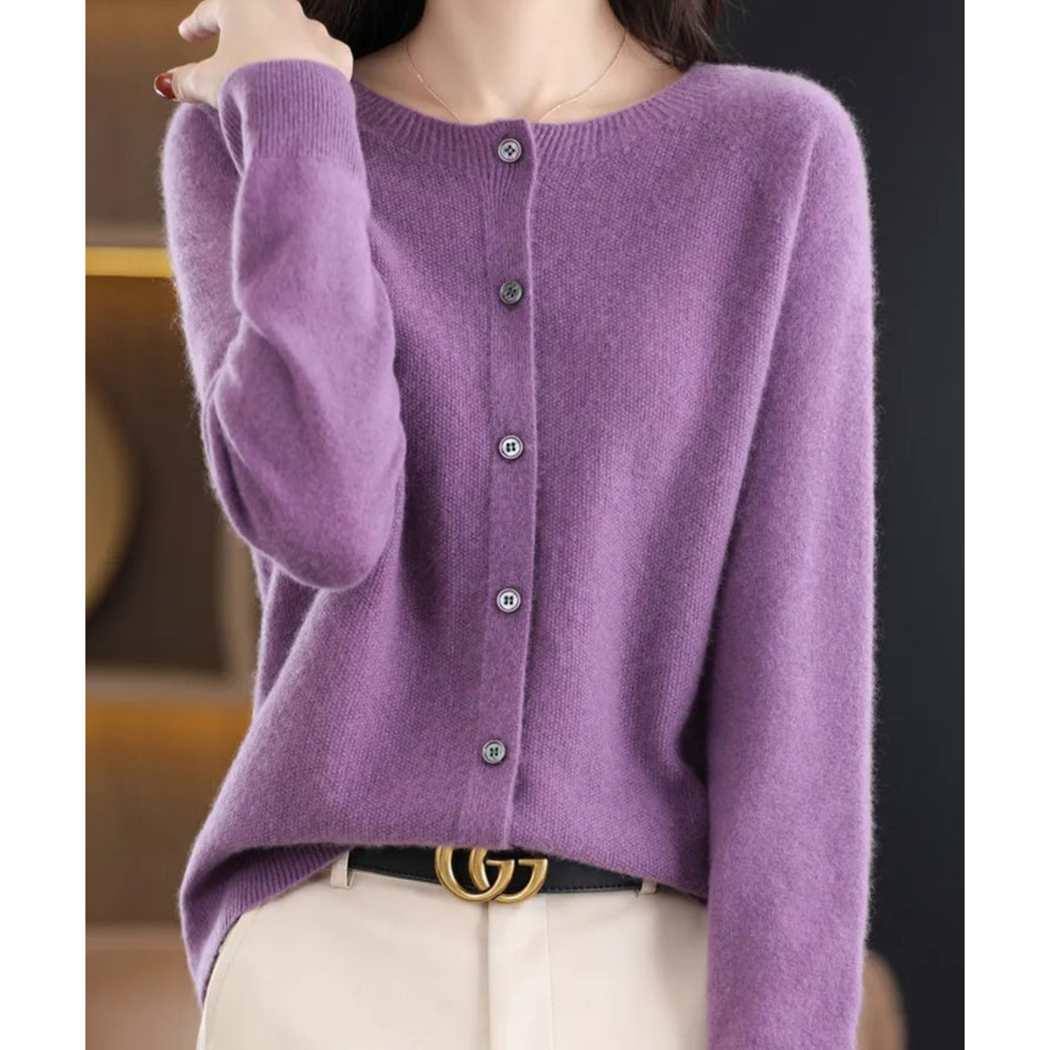 GlamourWool gilet femme en laine | Cardigan col V chic avec boutons | Look cachemire