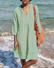 Robe de plage légère col V — manches trois-quarts & coupe fluide