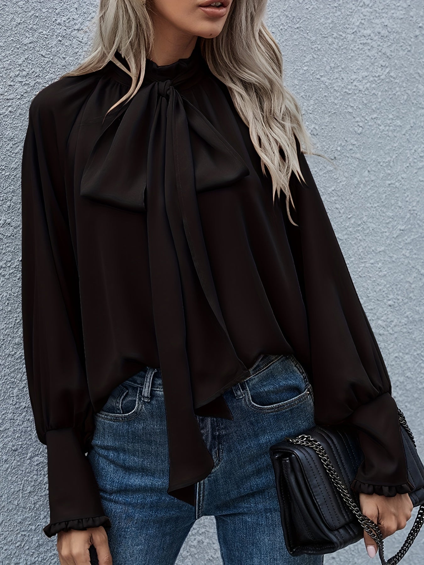 Blouse élégante femme à nœud col & volants – Tissu fluide chic intemporel