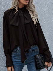 Blouse élégante femme à nœud col & volants – Tissu fluide chic intemporel