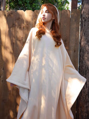 Plaid à capuche Eden – Hoodie blanket oversize chaud et confortable