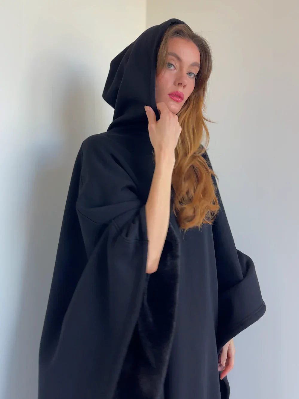 Plaid à capuche Eden – Hoodie blanket oversize chaud et confortable