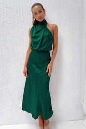 Robe halter midi satin Amelie – élégance douce & féminine