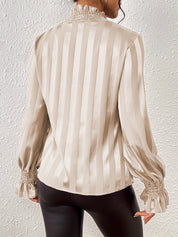 Blouse Noëlle femme – satin élégant à col froncé & manches longues