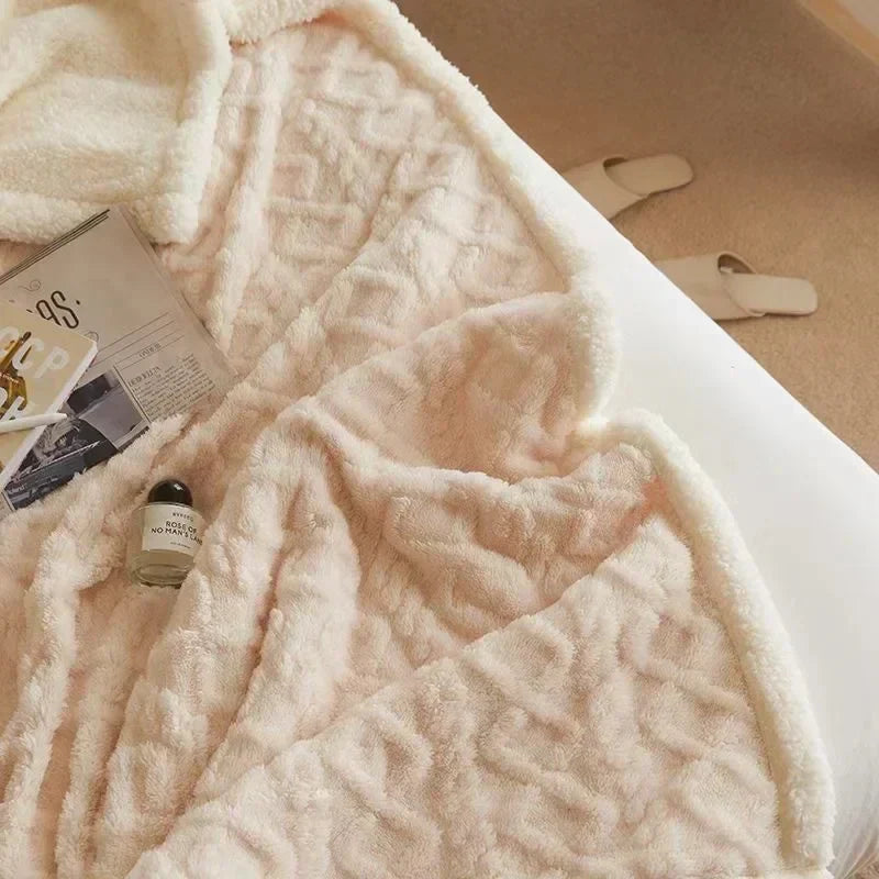 Couverture d’hiver épaisse en laine d’agneau – Plaid polaire chaud & luxueux | WarmWool