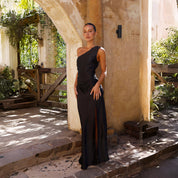 Robe d’été femme Samantha asymétrique – Longue avec fente élégante