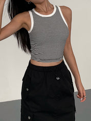Débardeur court femme à rayures noir et blanc – style sport chic