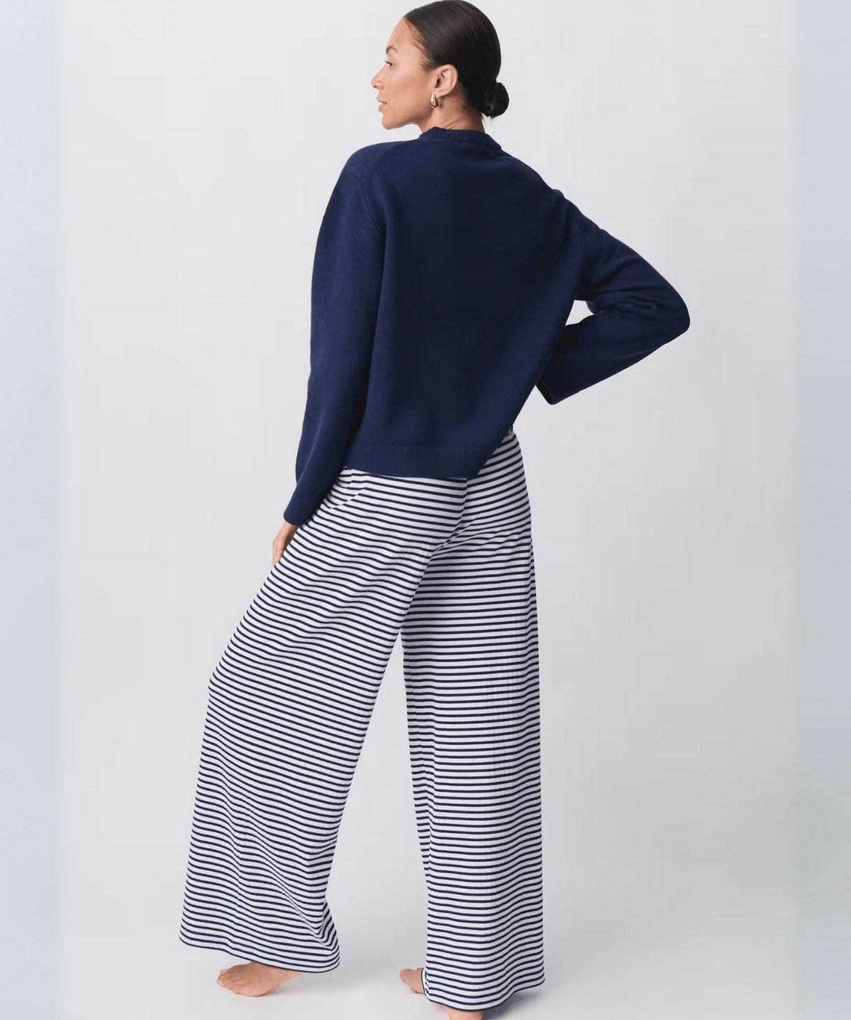 Comfortabele_gestreepte_los_vallende_broek_-_Dames_blauw_2.jpg