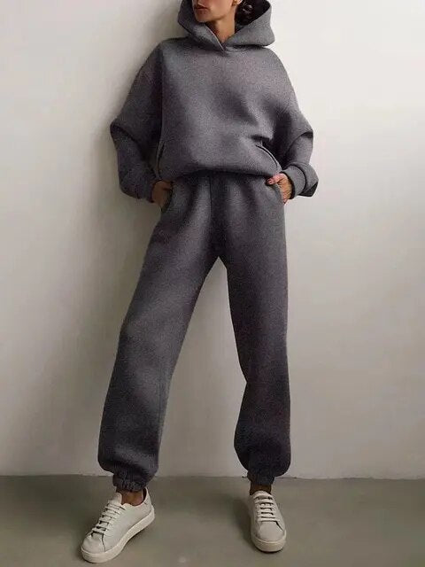 Ensemble femme hoodie + jogging — survêtement chaud & stylé pour loungewear