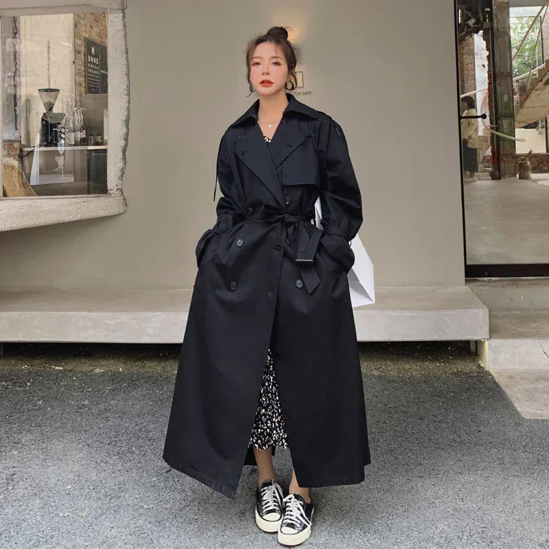 Trenchcoat femme – Longue coupe oversize à double boutonnage & style classique | Jules Jij