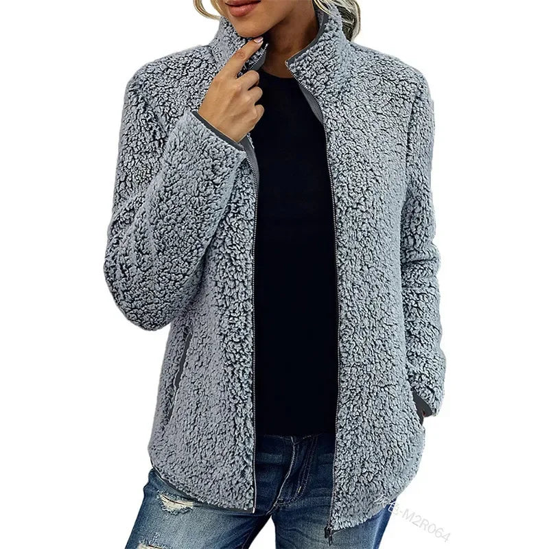 Olives | Veste femme en polaire luxe – Chaude & élégante pour l’automne et l’hiver