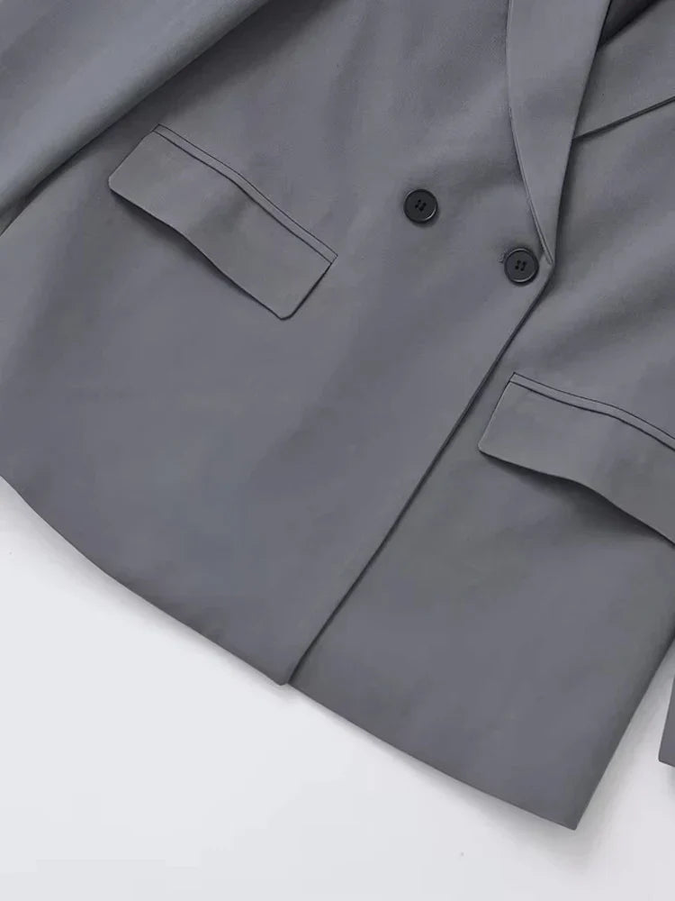 Blazer femme à double boutonnage – coupe boxy moderne et minimaliste