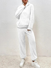 Ensemble Femme Lana – Survêtement Hiver Teddy Doux avec Hoodie & Pantalon