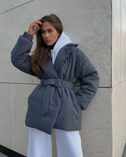 Veste puffer Senna ceinturée – manteau chaud femme élégance hiver