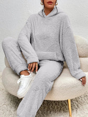 Ensemble Femme Lana – Survêtement Hiver Teddy Doux avec Hoodie & Pantalon
