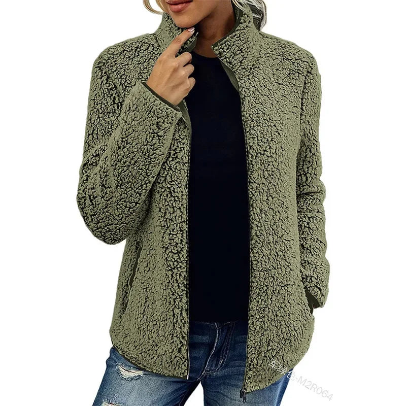 Olives | Veste femme en polaire luxe – Chaude & élégante pour l’automne et l’hiver