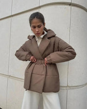 Veste puffer Senna ceinturée – manteau chaud femme élégance hiver