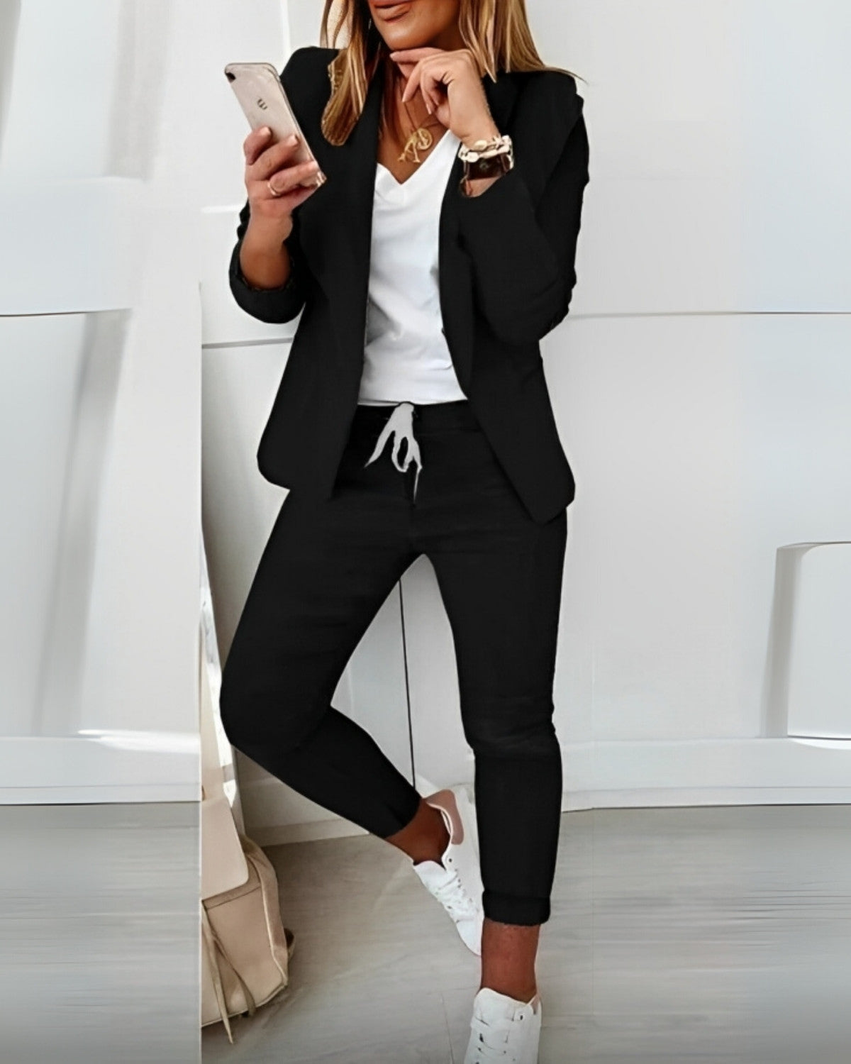 Ensemble blazer femme en tissu stretch – Élégance et confort toutes saisons