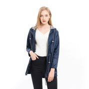 Manteau de pluie long femme – parka imperméable avec capuche élégante