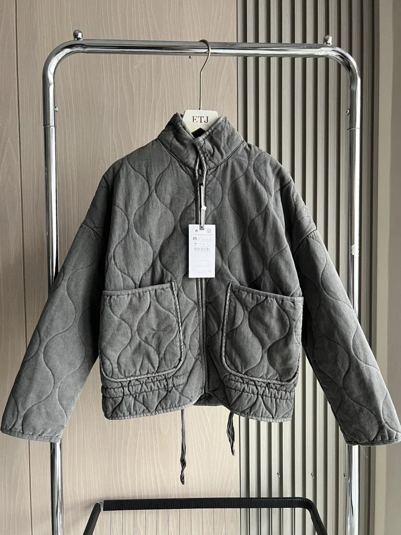 Vero | Manteau d’hiver femme vintage – Col montant & finition matelassée