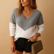 Eveline | Pull Femme Col V Élégant – Maille Luxe, Coupe Flatteuse & Style Intemporel