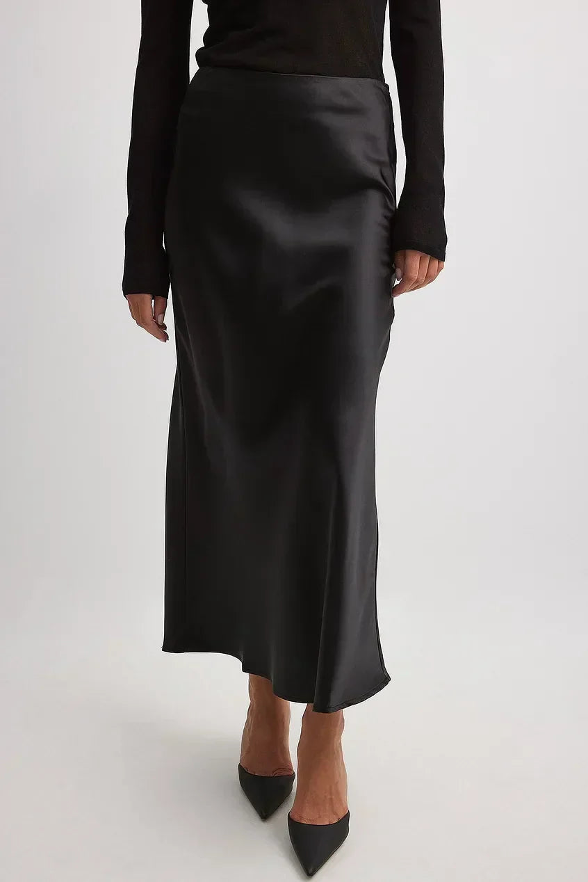 Jupe midi satin à taille haute – élégance brillante & chic