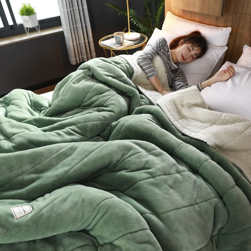Couette Luxueuse Toutes Saisons – Douce, Hypoallergénique & Respirante pour un Sommeil Parfait