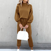 Ensemble loungewear femme – Tenue maison douce avec col roulé & pantalon taille haute